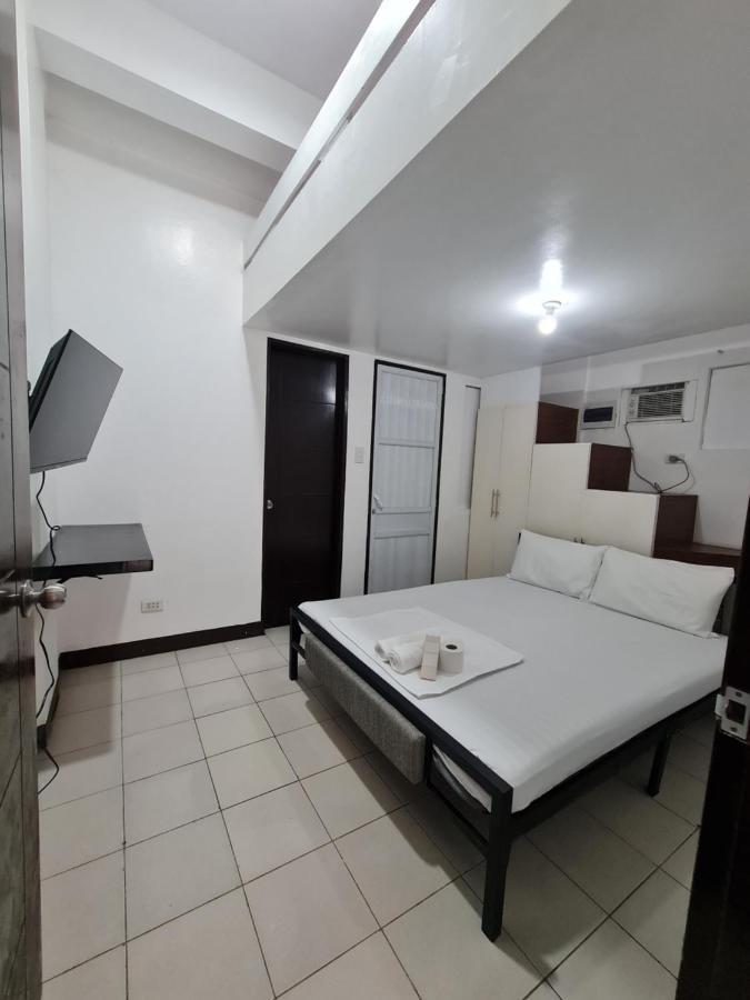 Dasma Lofts Hotel Near Dela Salle Dasma 达斯马里尼亚斯 外观 照片