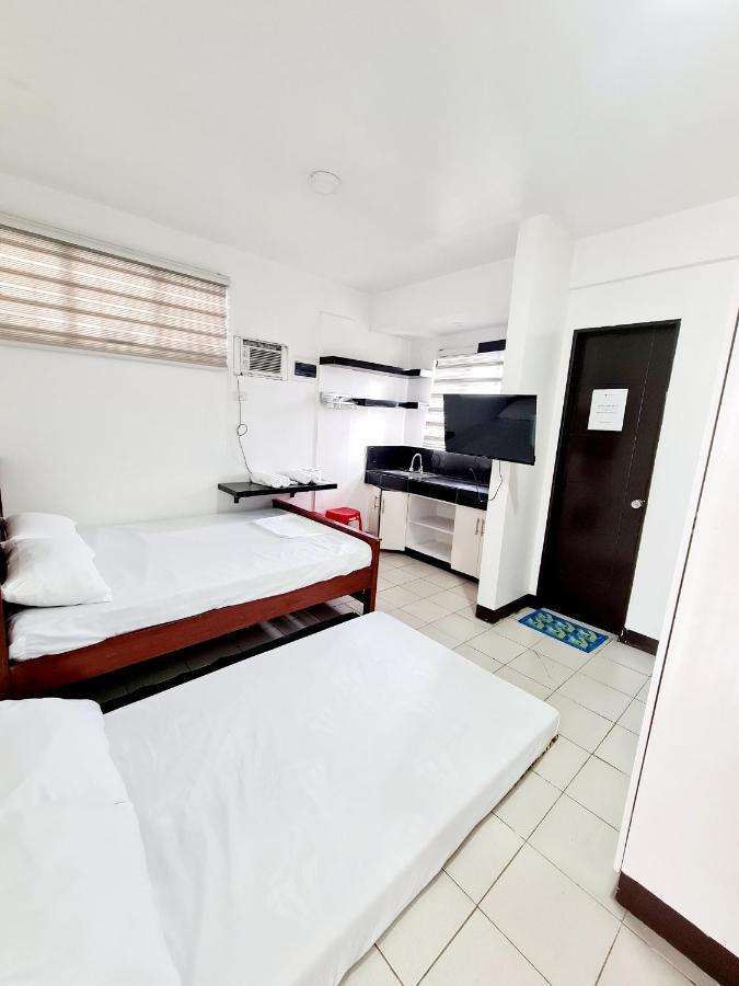 Dasma Lofts Hotel Near Dela Salle Dasma 达斯马里尼亚斯 外观 照片