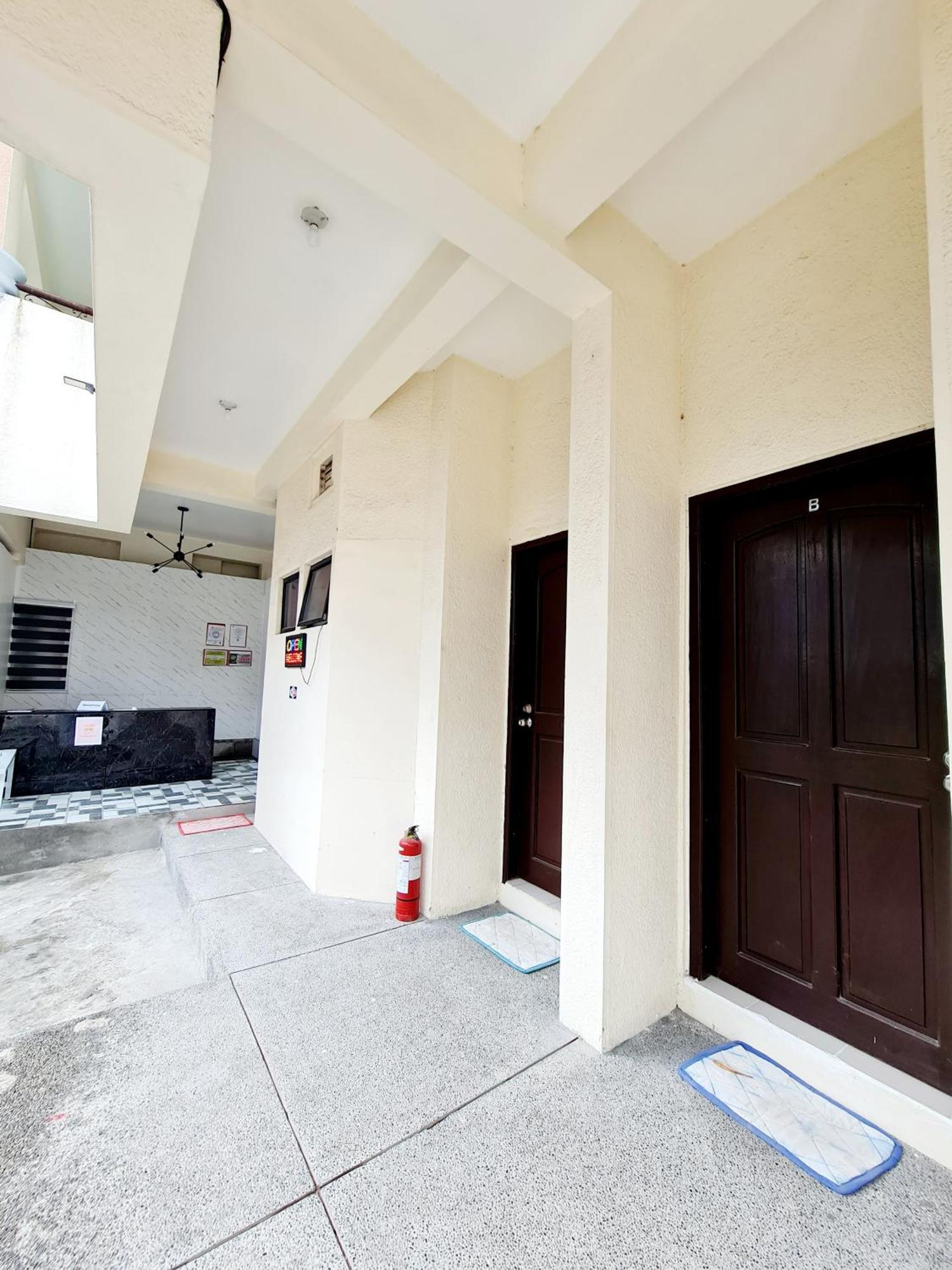 Dasma Lofts Hotel Near Dela Salle Dasma 达斯马里尼亚斯 外观 照片